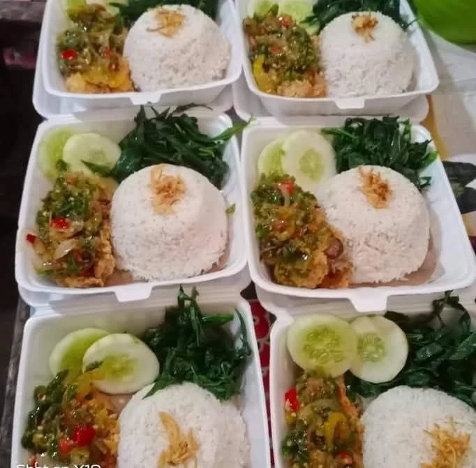 AYAM GEPREK
